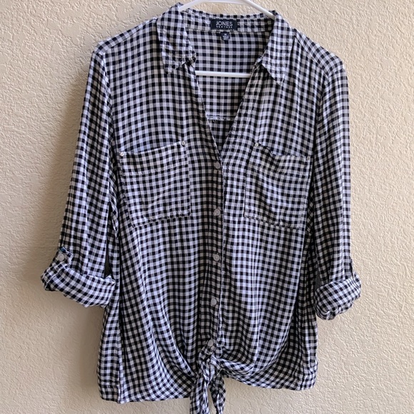 Front tie plaid button up V neck - Picture 1 of 7
